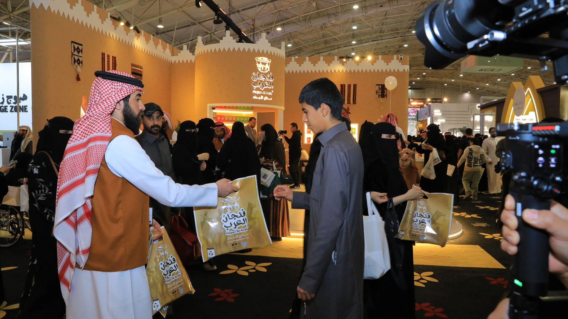 Image Gallery 12